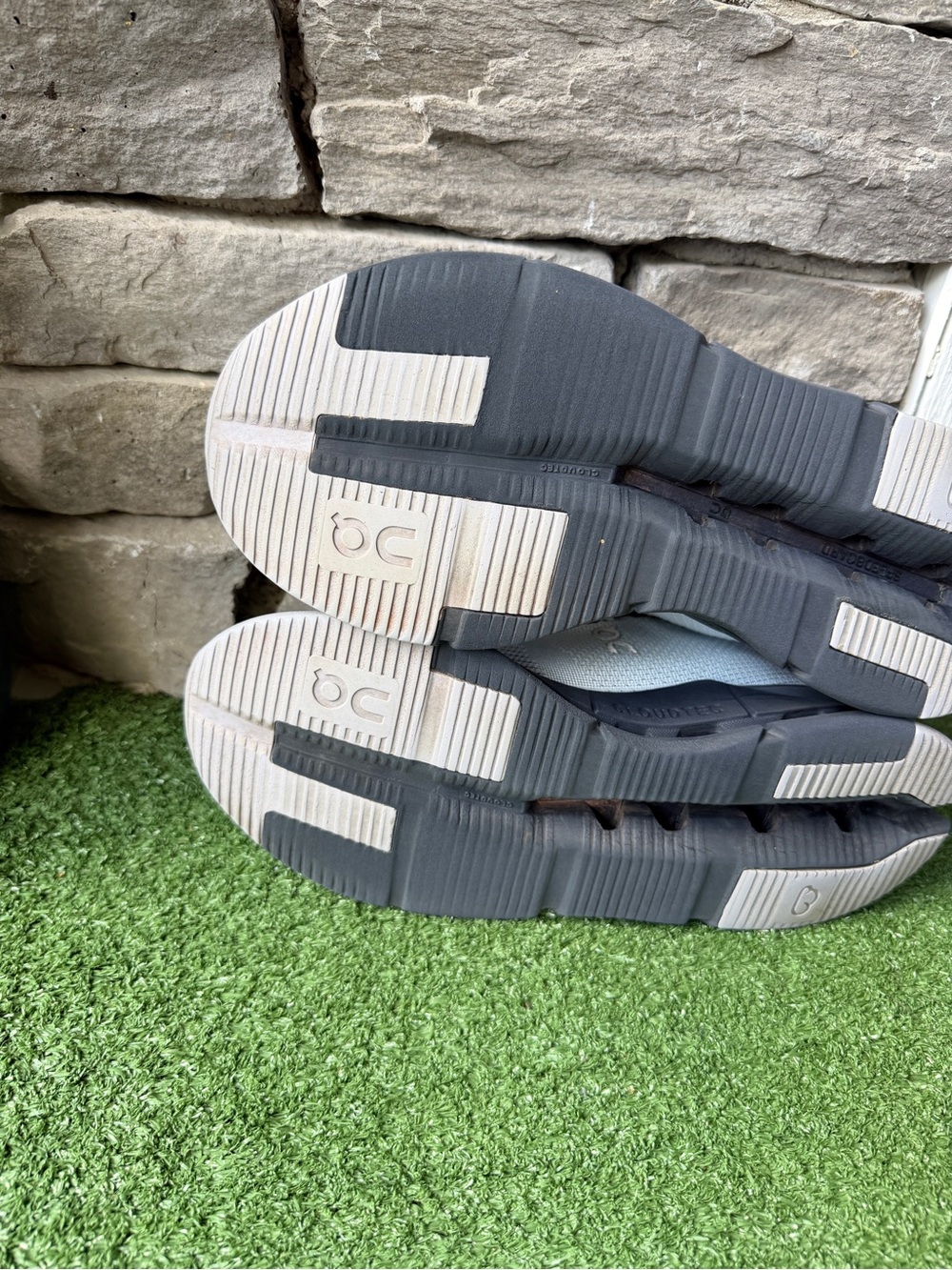 On Running Cloudnova Arctic/Navy Women’s Sneakers - Picture 9 of 12